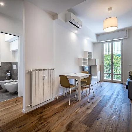 Yid Buonvicini Design In Out Of Ztl Apartmán *