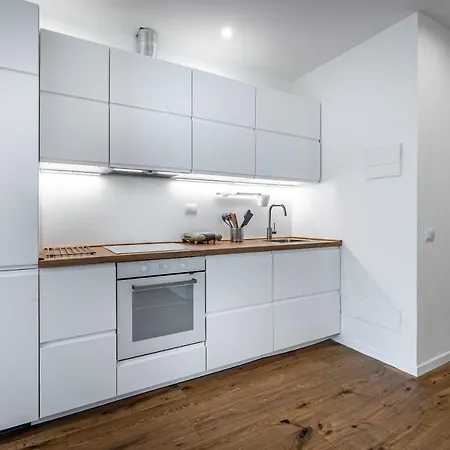Yid Buonvicini Design In Out Of Ztl Apartament Florencja