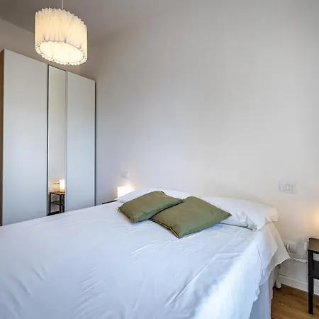 Yid Buonvicini Design In Out Of Ztl Apartament